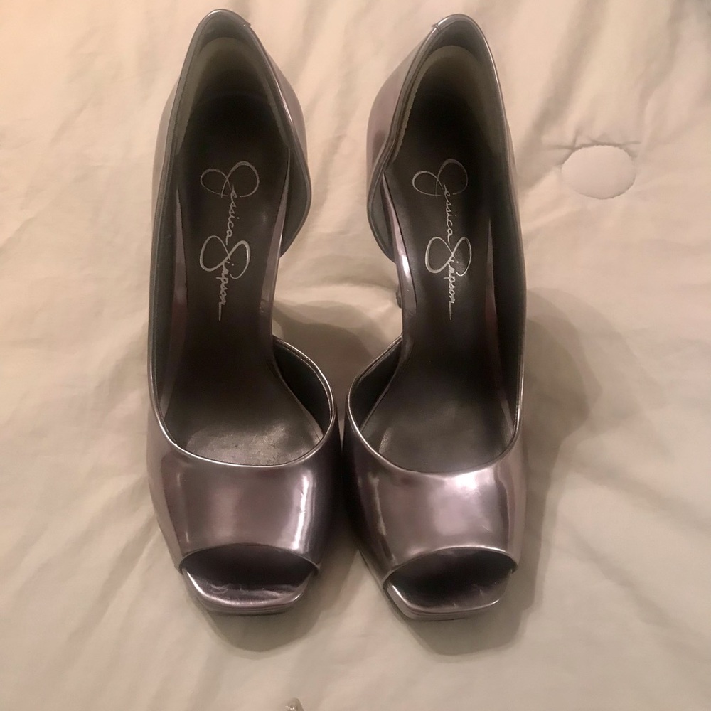 Women’s shoes